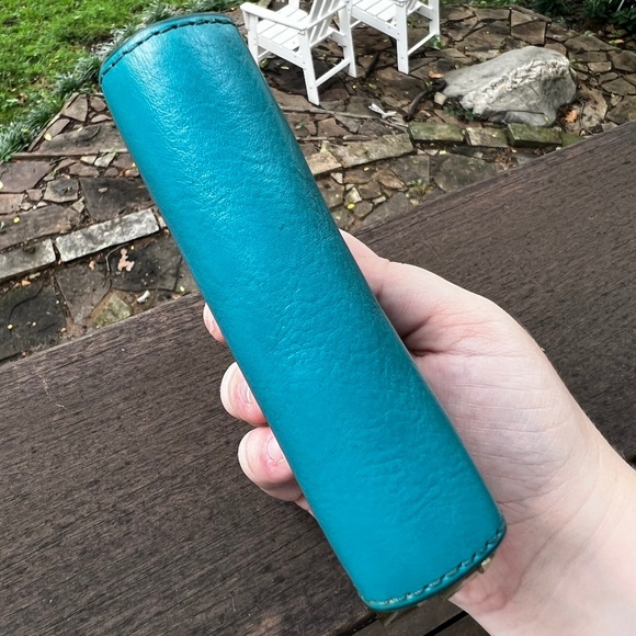 Fossil RFID Mini Multifunction in Peacock Genuine Cow Hide Leather Double Zip - Picture 4 of 11